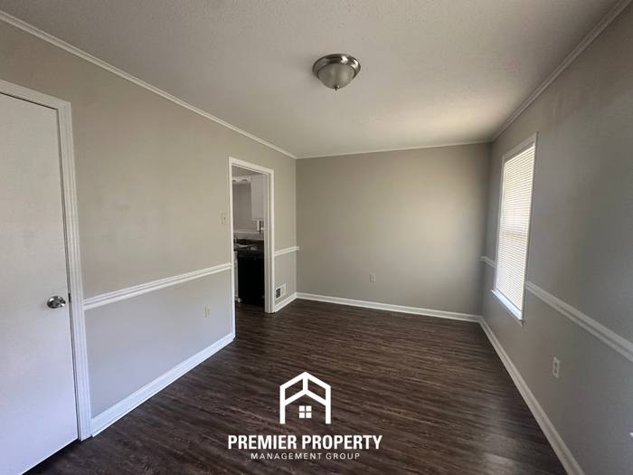 6355 Rockbridge Cv - Photo 3 of 20