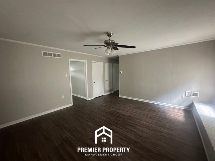 6355 Rockbridge Cv - Photo 7 of 20