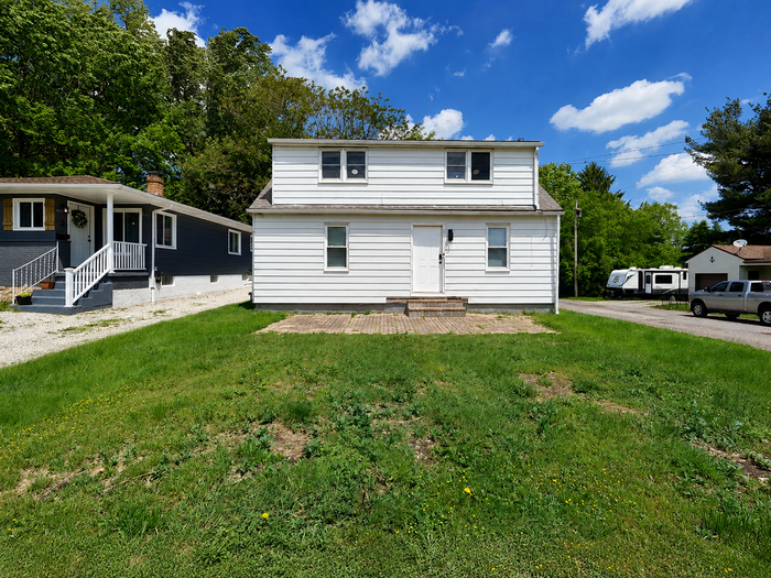 653 Washington Ave - Photo 2 of 14