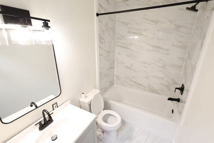 653 Washington Ave - Photo 5 of 14
