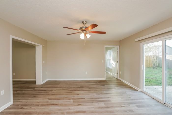 4140 Spring Way Cir - Photo 7 of 15