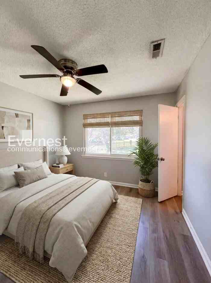 409 Alexander Dr - Photo 5 of 26