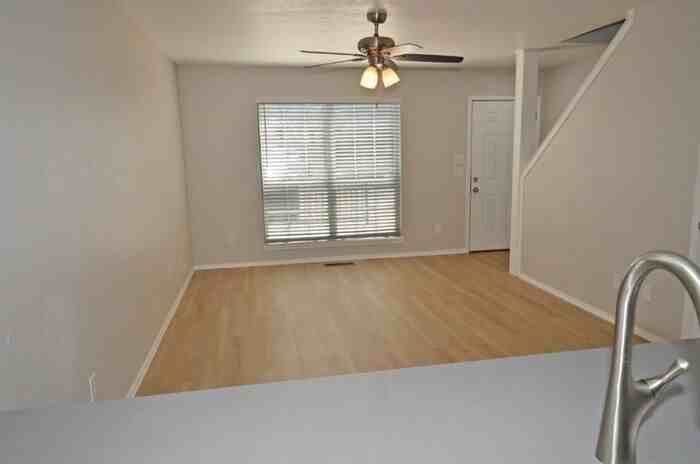 3717 N Saint Charles St - Photo 5 of 15