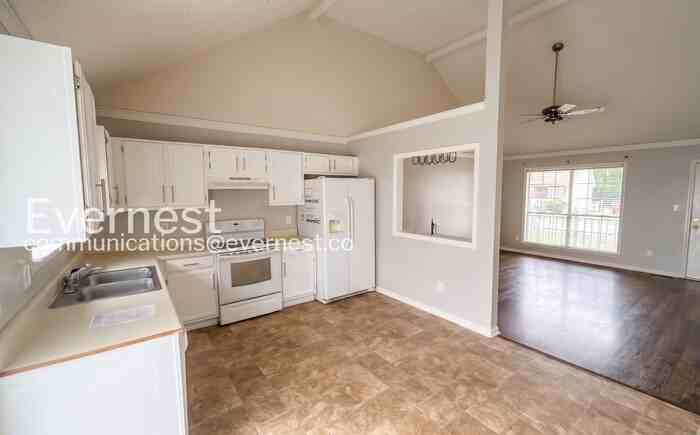 6825 Brittany Pl - Photo 3 of 19