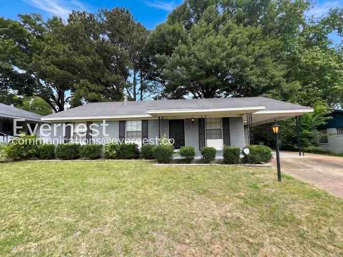 856 White Clover Ln - Photo 2 of 22