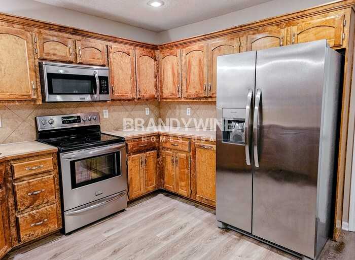 803 Sw Hilltop Ct - Photo 4 of 12