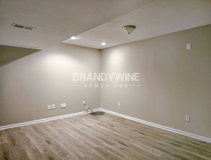 803 Sw Hilltop Ct - Photo 7 of 12
