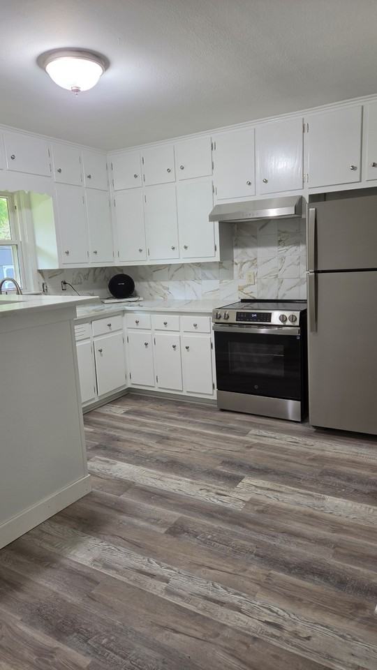 2201 Pine Rd #A - Photo 2 of 7
