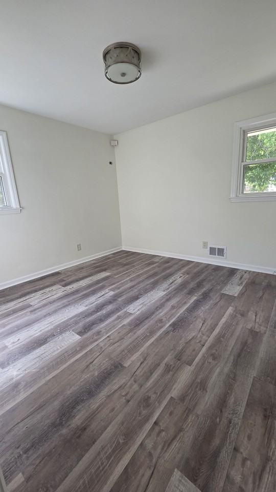 2201 Pine Rd #A - Photo 3 of 7