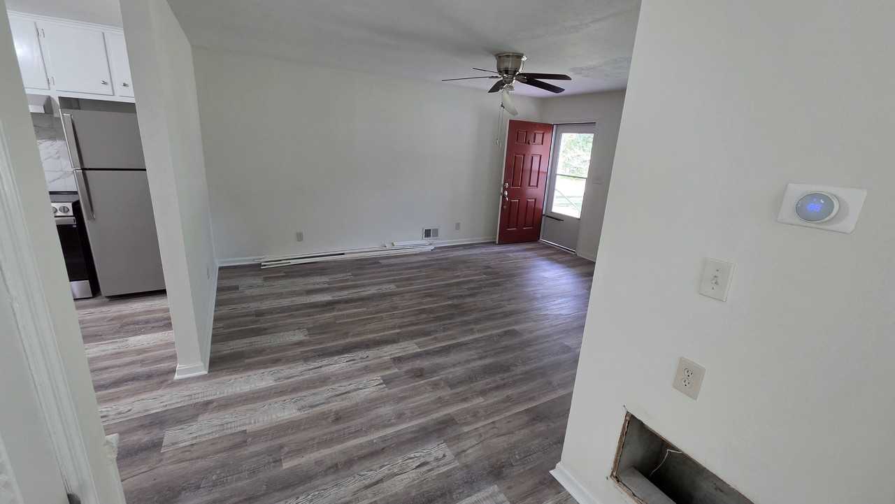 2201 Pine Rd #A - Photo 5 of 7