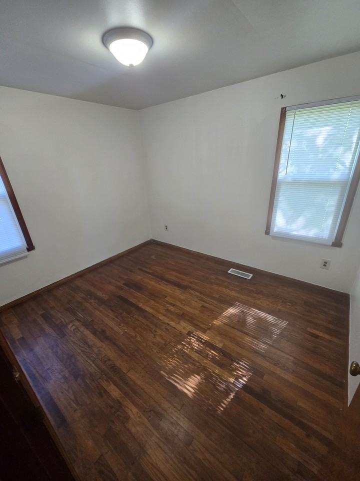 1708 S Taft Ave #NA - Photo 5 of 6