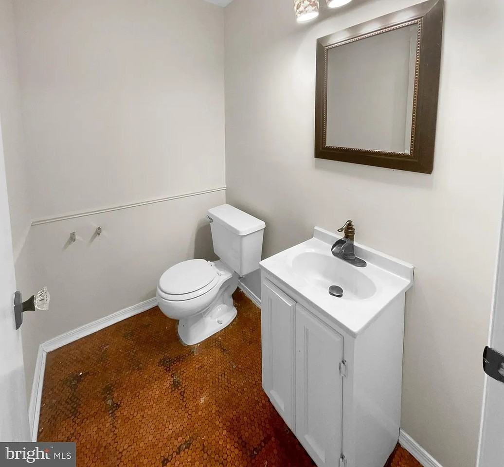 11808 Golden Eagle Ct #NA - Photo 5 of 18