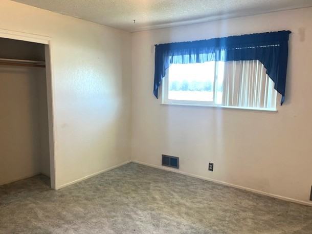 15400 Excelsior Ave #NA - Photo 3 of 8