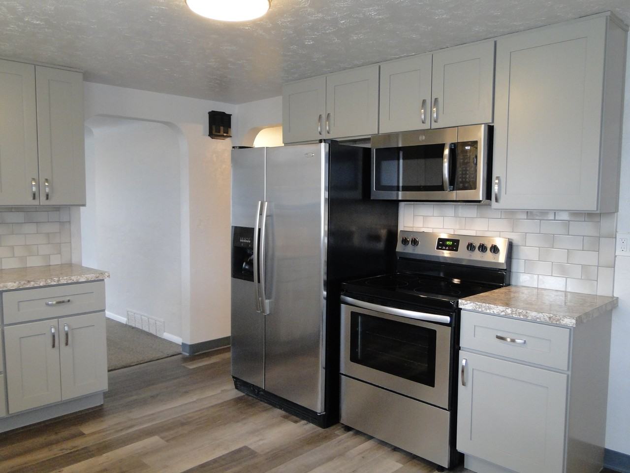 503 S Chestnut St #A - Photo 5 of 17