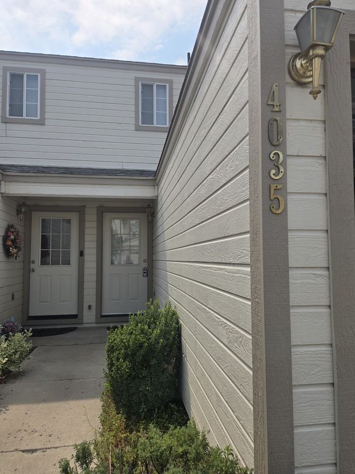 4035 Village Dr #4035 - Photo 2 of 12