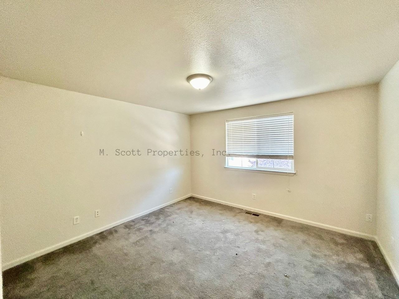 105 Justin Ln #A - Photo 6 of 6