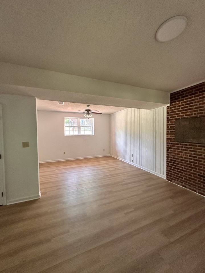 4 Payton Ct #NA - Photo 3 of 12