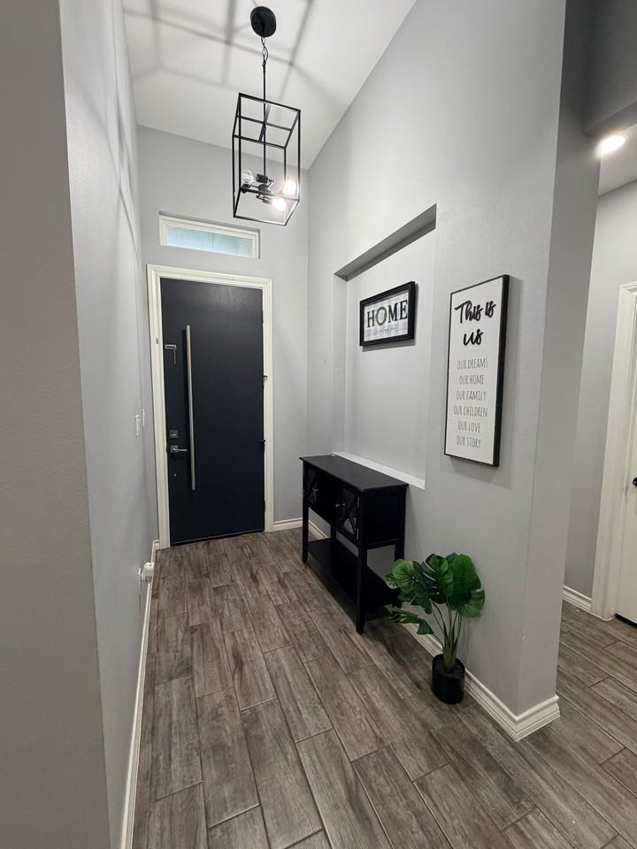 3602 Westcreek Dr #NA - Photo 5 of 26
