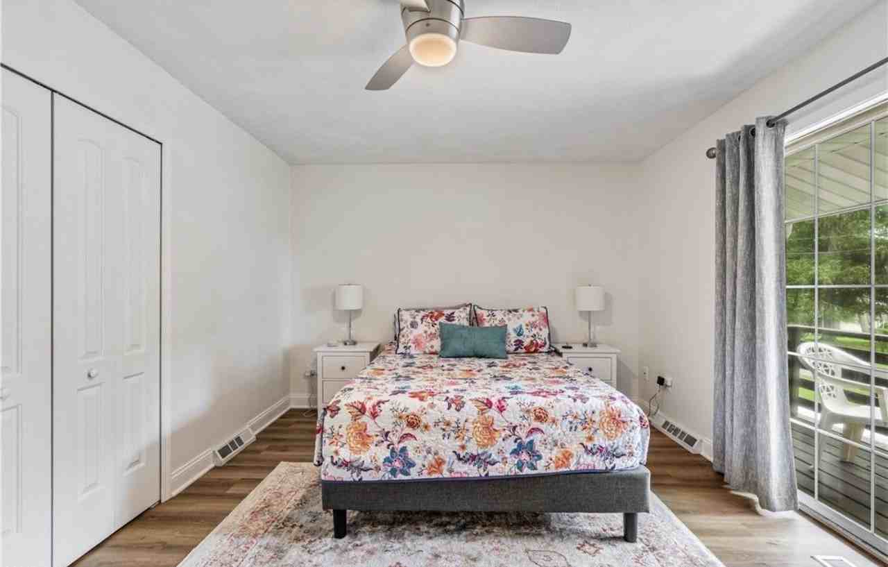 3811 Edgepark Dr #3811 - Photo 5 of 14
