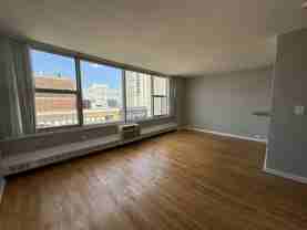 5650 N Sheridan Rd #E - Photo 1 of 1