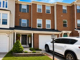 2906 Clovercrest Way - Photo 1 of 1