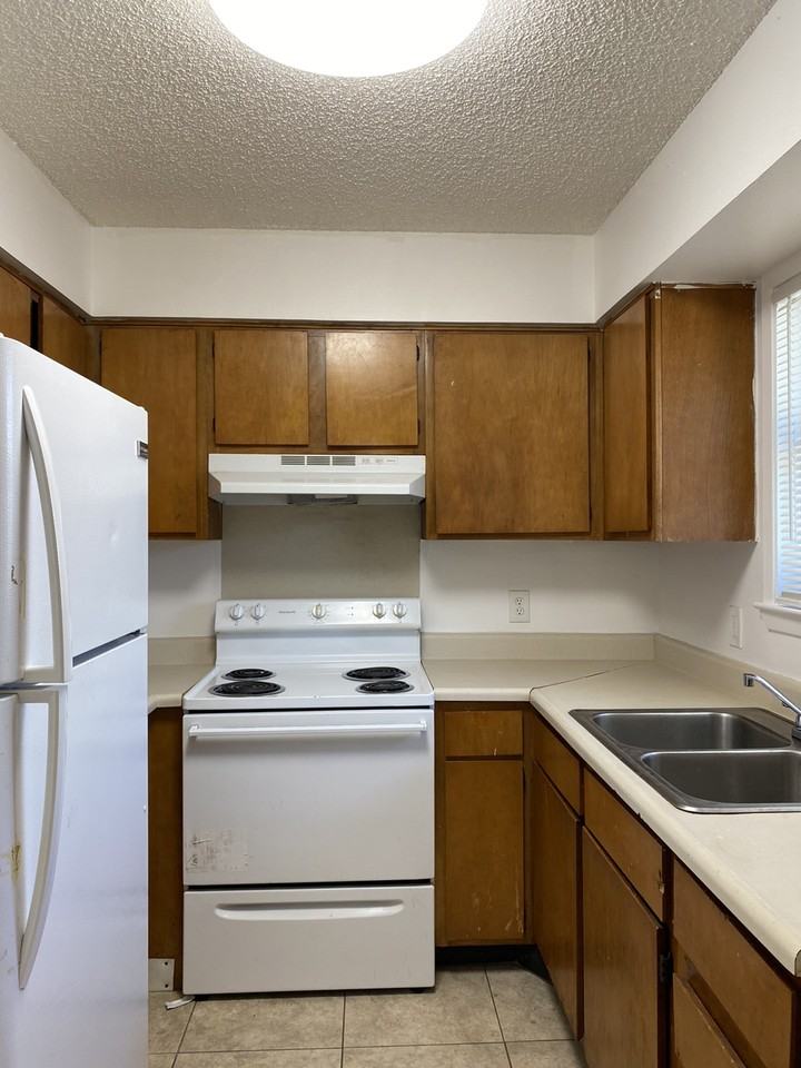 940 Lbj Dr #NA - Photo 2 of 7