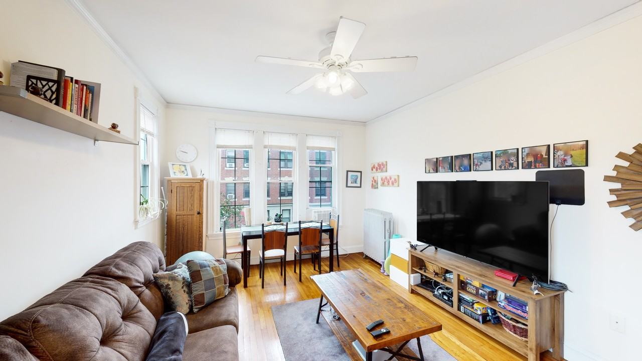 15 Glenville Ave #11 - Photo 3 of 15