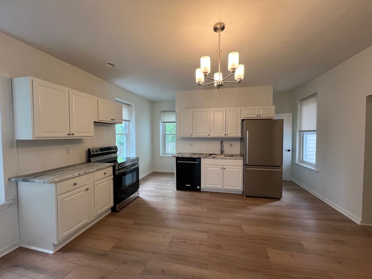 1907 W Point Pike #1stFL - Photo 3 of 32