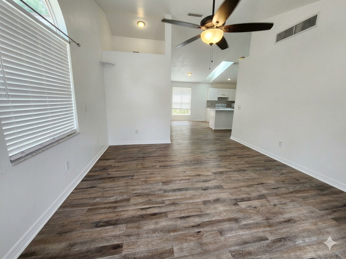 2027 Sw 73rd St Fl 32607 #NA - Photo 7 of 26