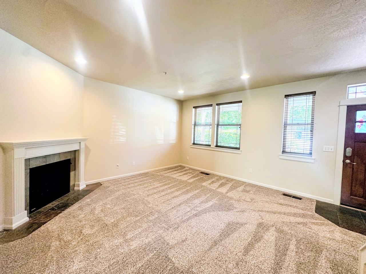 2221 Dollarhide Way #0 - Photo 3 of 31