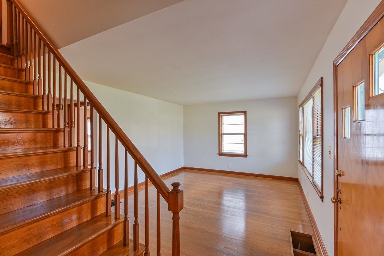2608 Greenup Rd #NA - Photo 7 of 38