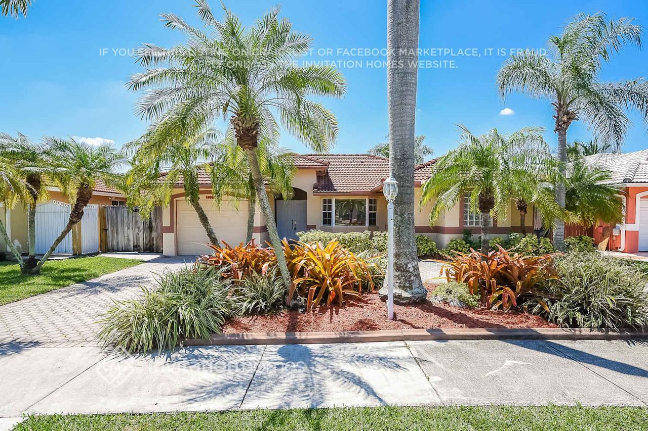 14872 Sw 176th St - Photo 3 of 21