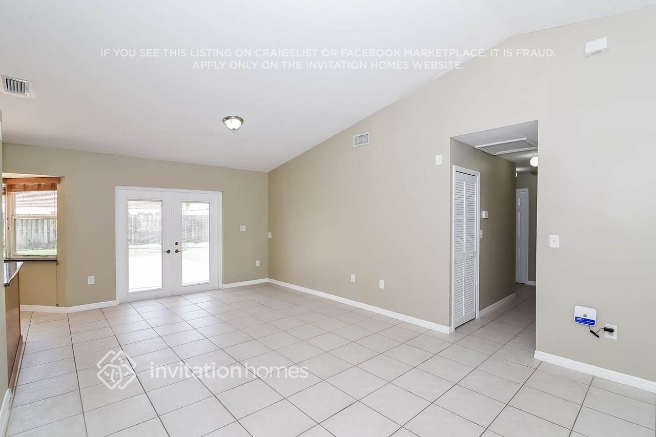 14872 Sw 176th St - Photo 5 of 21