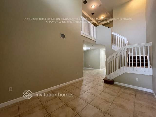 877 Sw 149th Ct - Photo 3 of 14