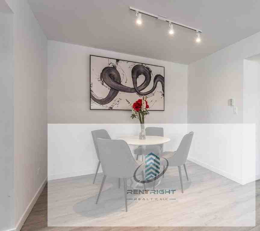 7621 N Sheridan Rd #3C - Photo 6 of 13