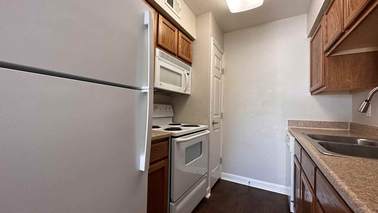 7315 Brompton 305B #305BCEDAR - Photo 6 of 25