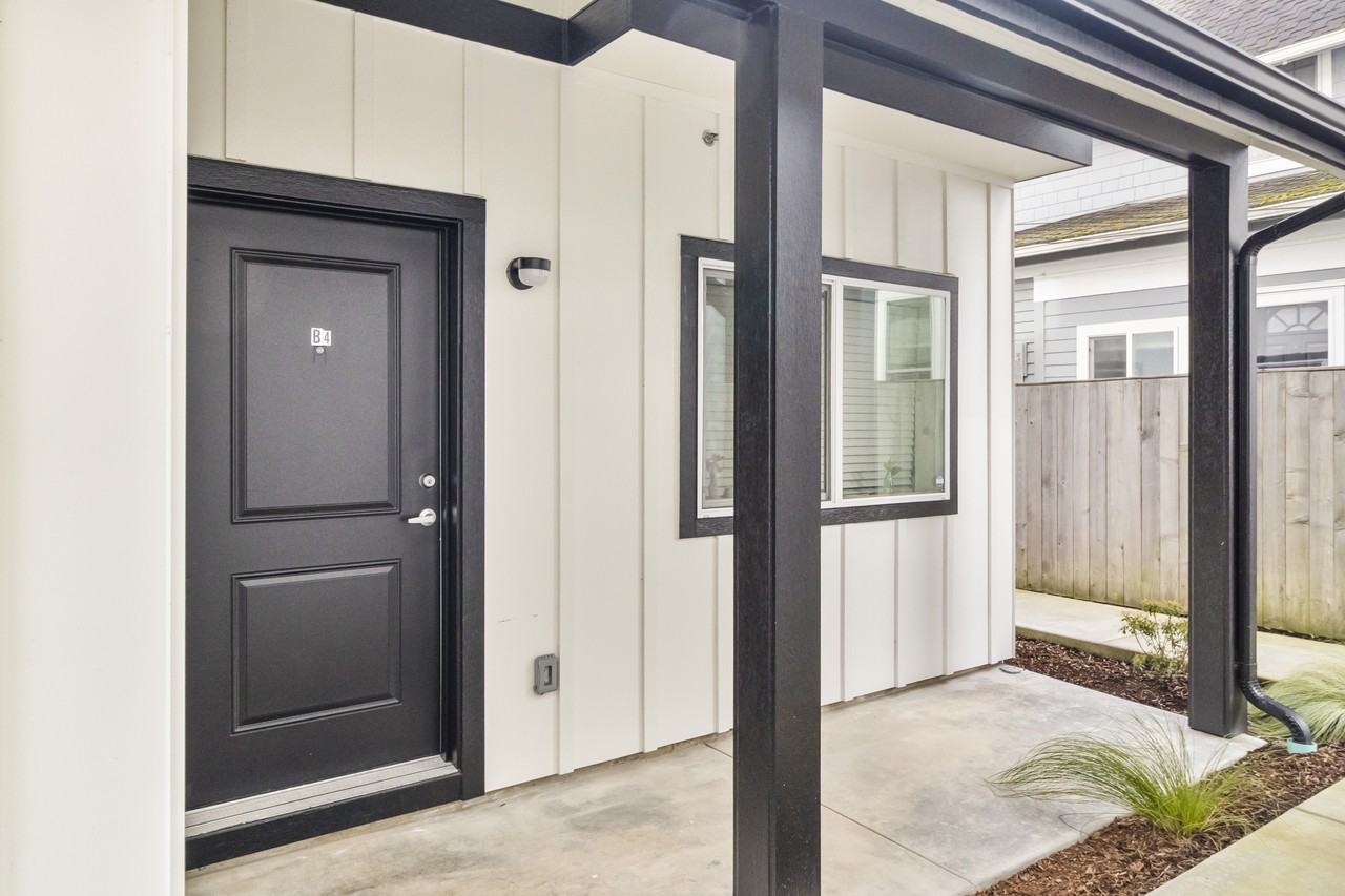 611 South Anderson StreetB3 #B3 - Photo 2 of 35