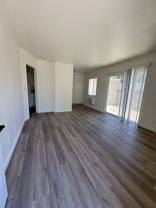 514 E Oak St #514A - Photo 1 of 1