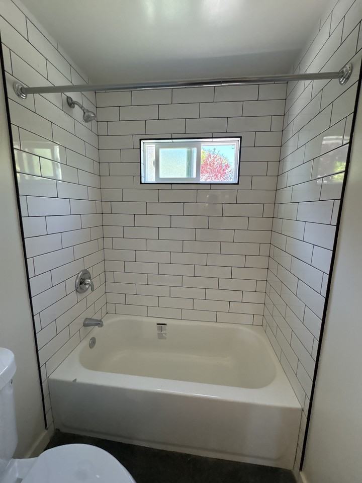 516 E Oak St #516B - Photo 6 of 9