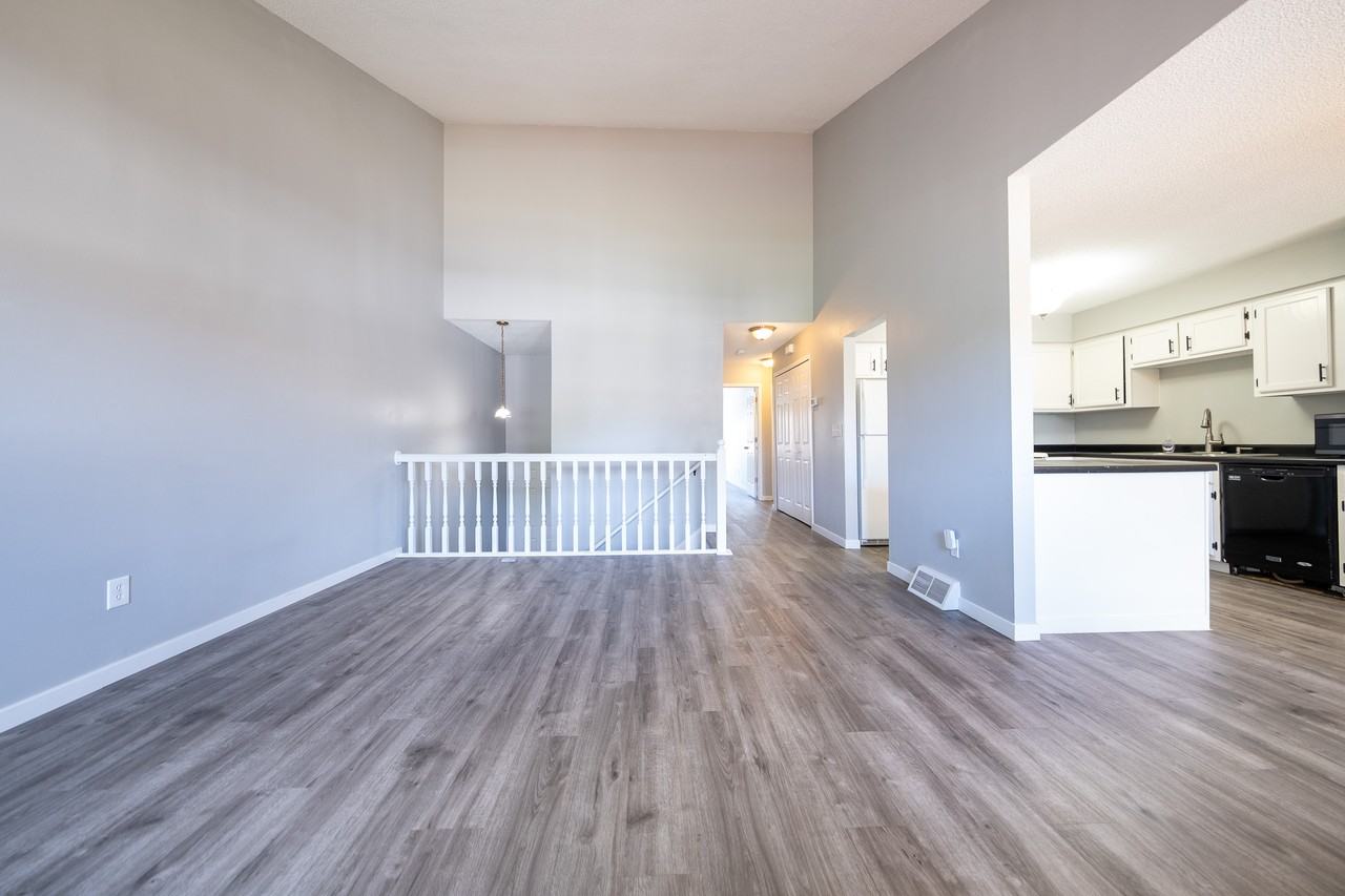 4108 S Meadowlark Rd #1 - Photo 3 of 24