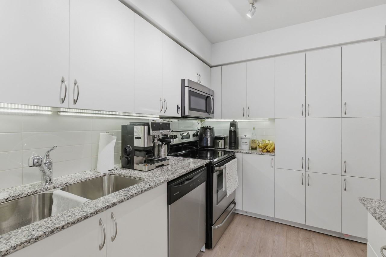 800 Lawrence Avenue West #304 - Photo 3 of 22