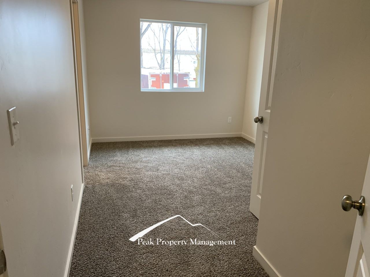 436 W Orchard Ave #2 - Photo 7 of 18