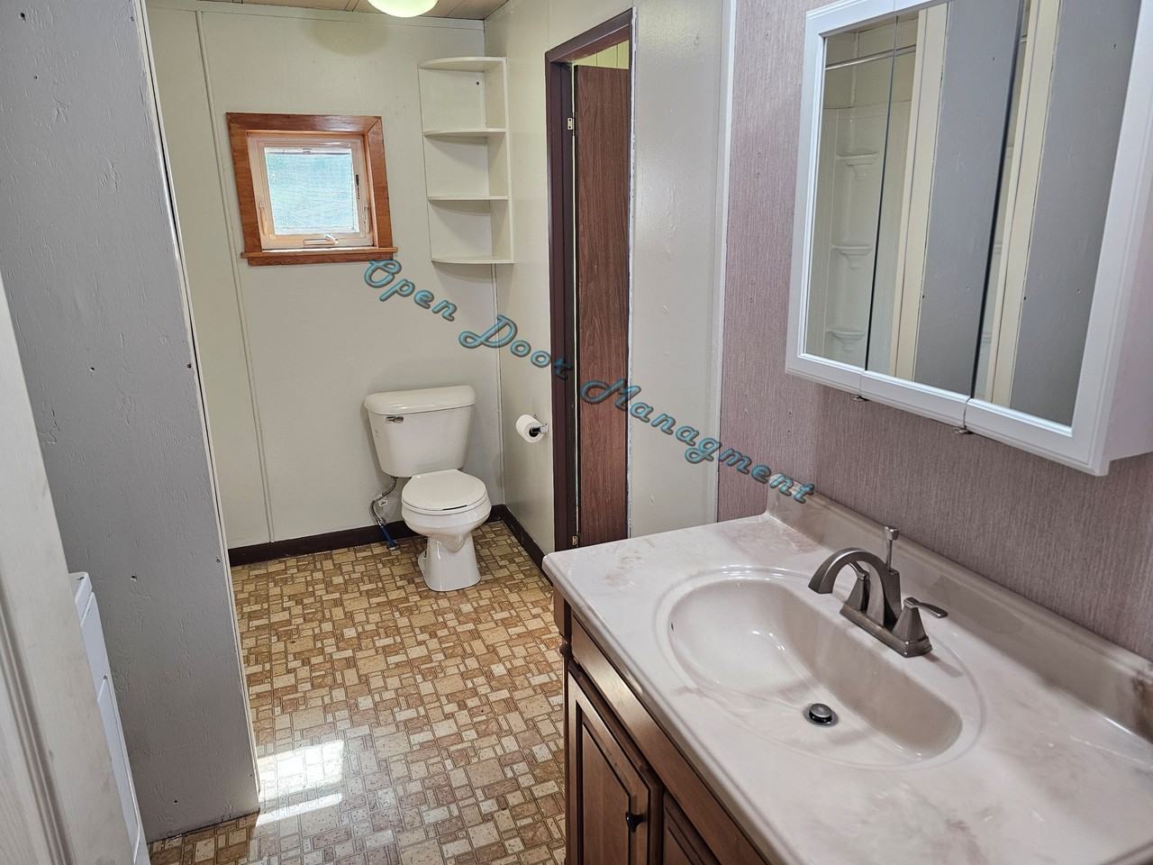 2324 Pine St #1 - Photo 7 of 10