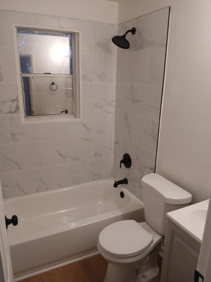 758 Terminal Ct - Photo 4 of 10