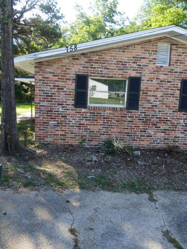 758 Terminal Ct - Photo 5 of 10
