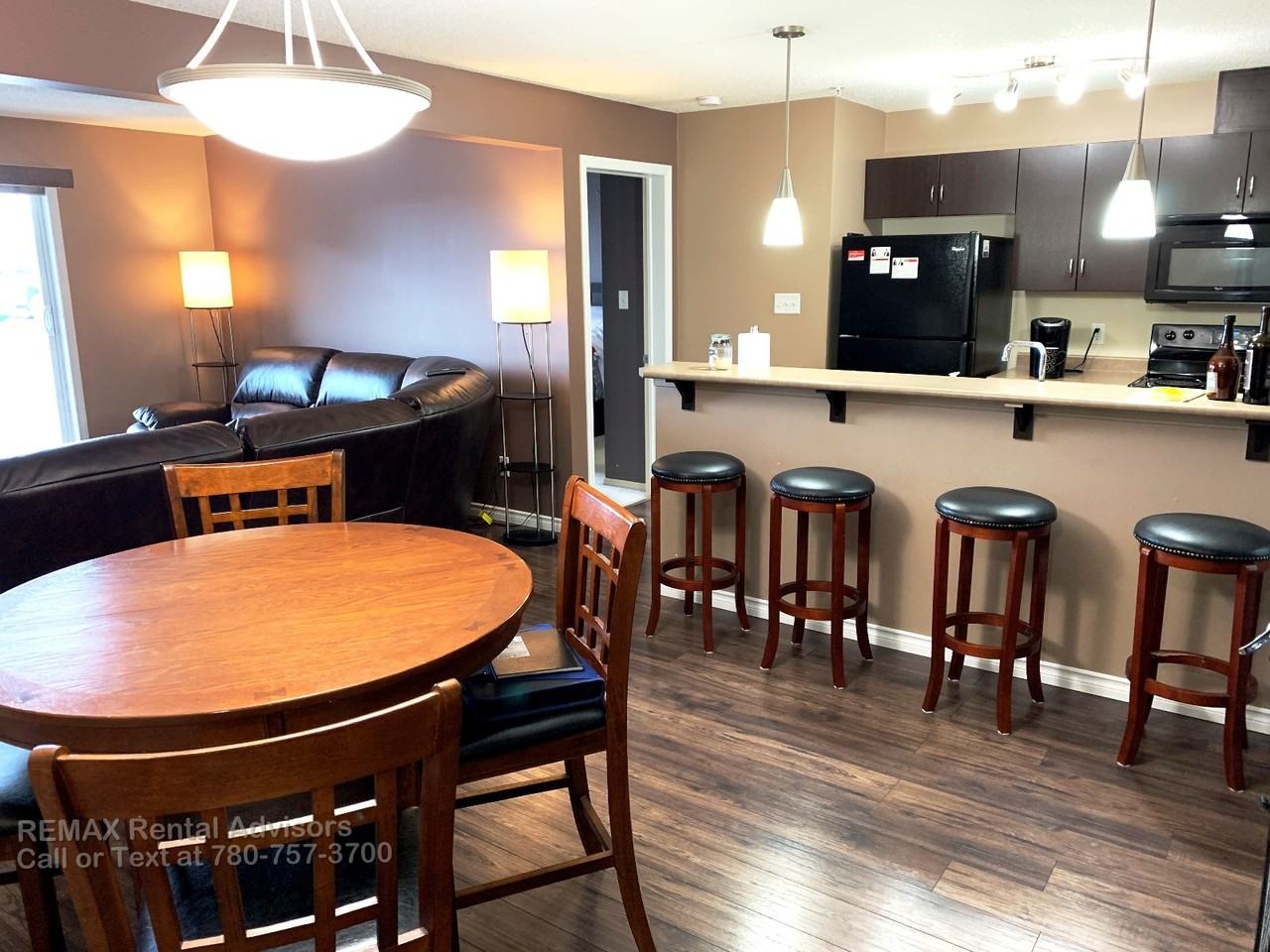 1180 Hyndman Rd Nw - Photo 5 of 17