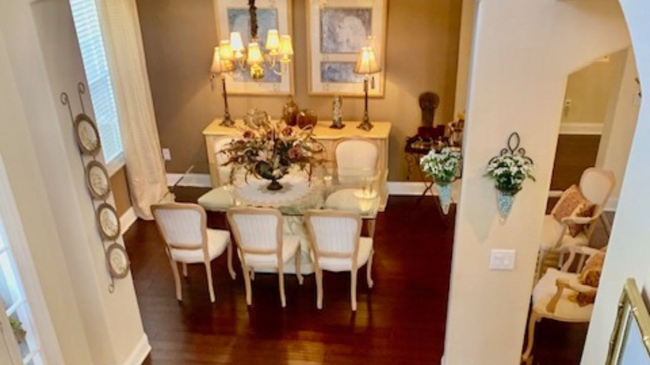 1565 The Oaks Blvd #1 - Photo 2 of 31
