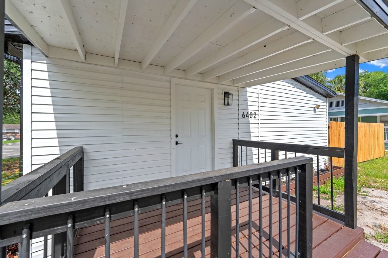 6402 N Highland Ave - Photo 4 of 11