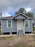 featured image of 5109 Earline St