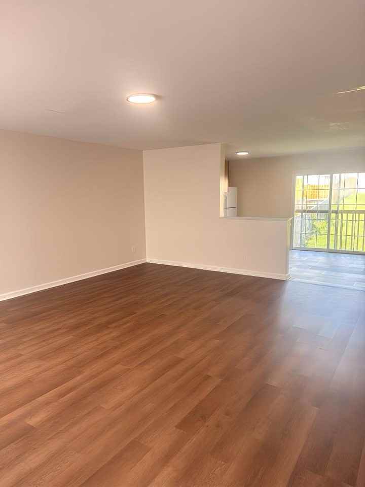 986 Aztec Dr - Photo 5 of 20